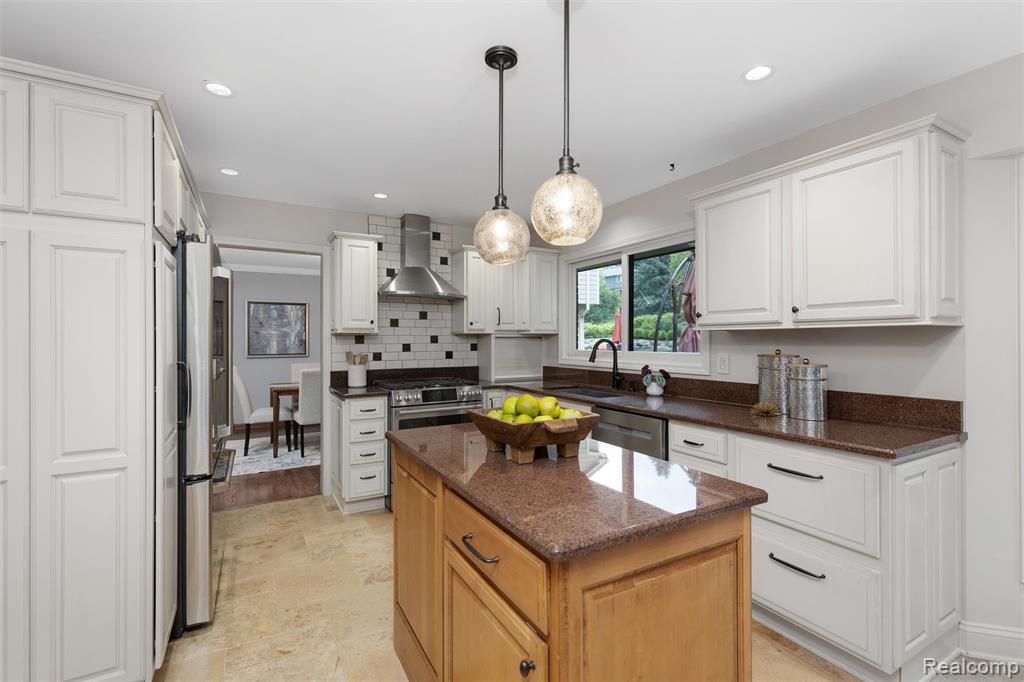 793 Box Canyon Court Rochester Hills, MI 48309 - Photo 14 of 48