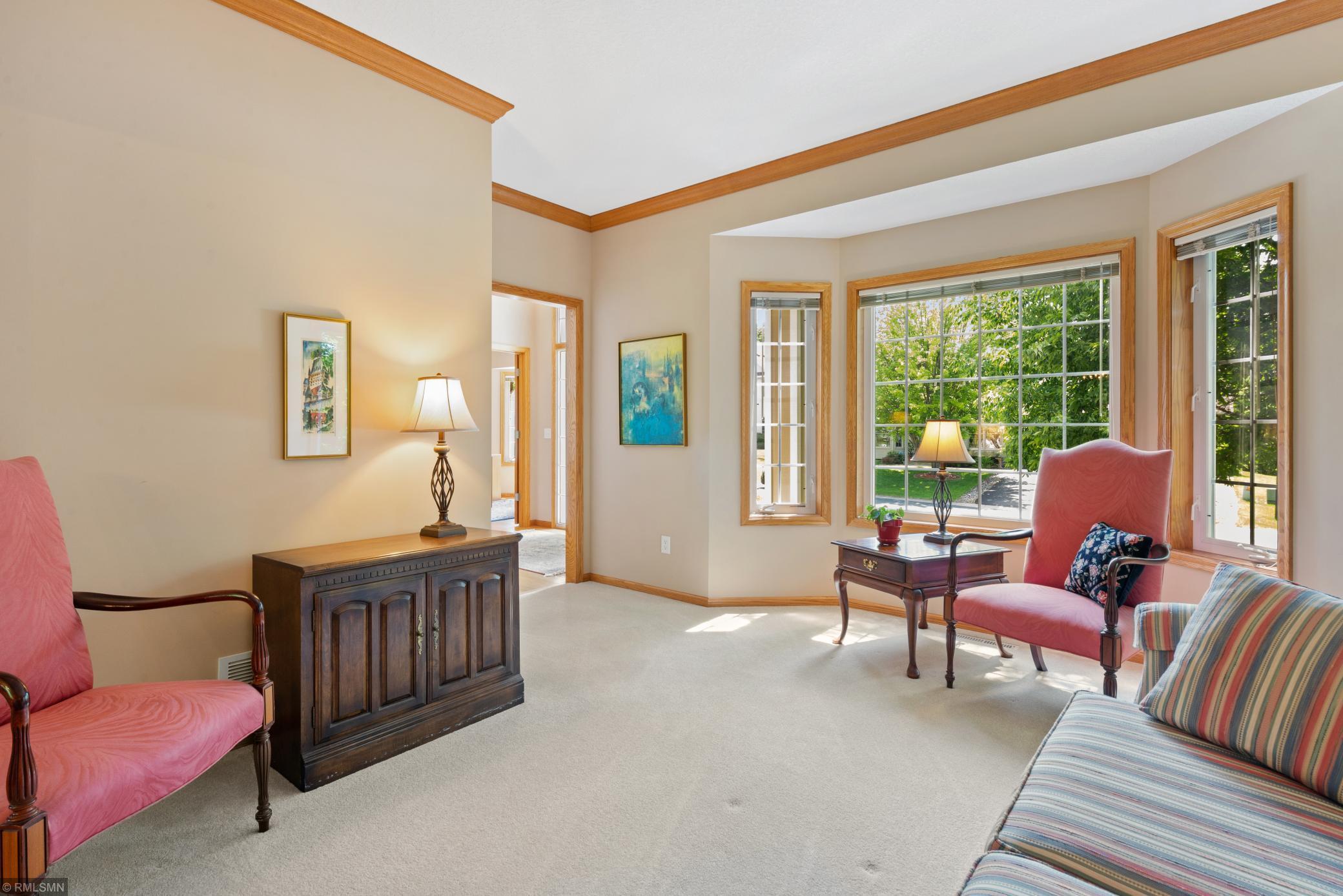 10734 Alison Way Inver Grove Heights, MN 55077 - Photo 5 of 29 Gallery Image 5