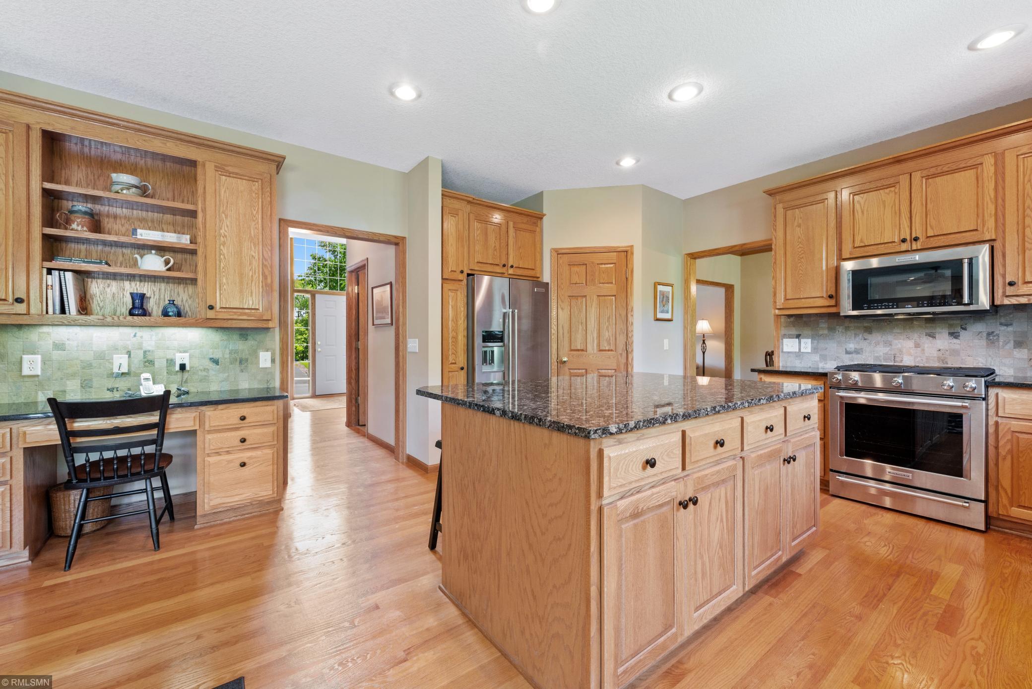 10734 Alison Way Inver Grove Heights, MN 55077 - Photo 9 of 29 Gallery Image 9