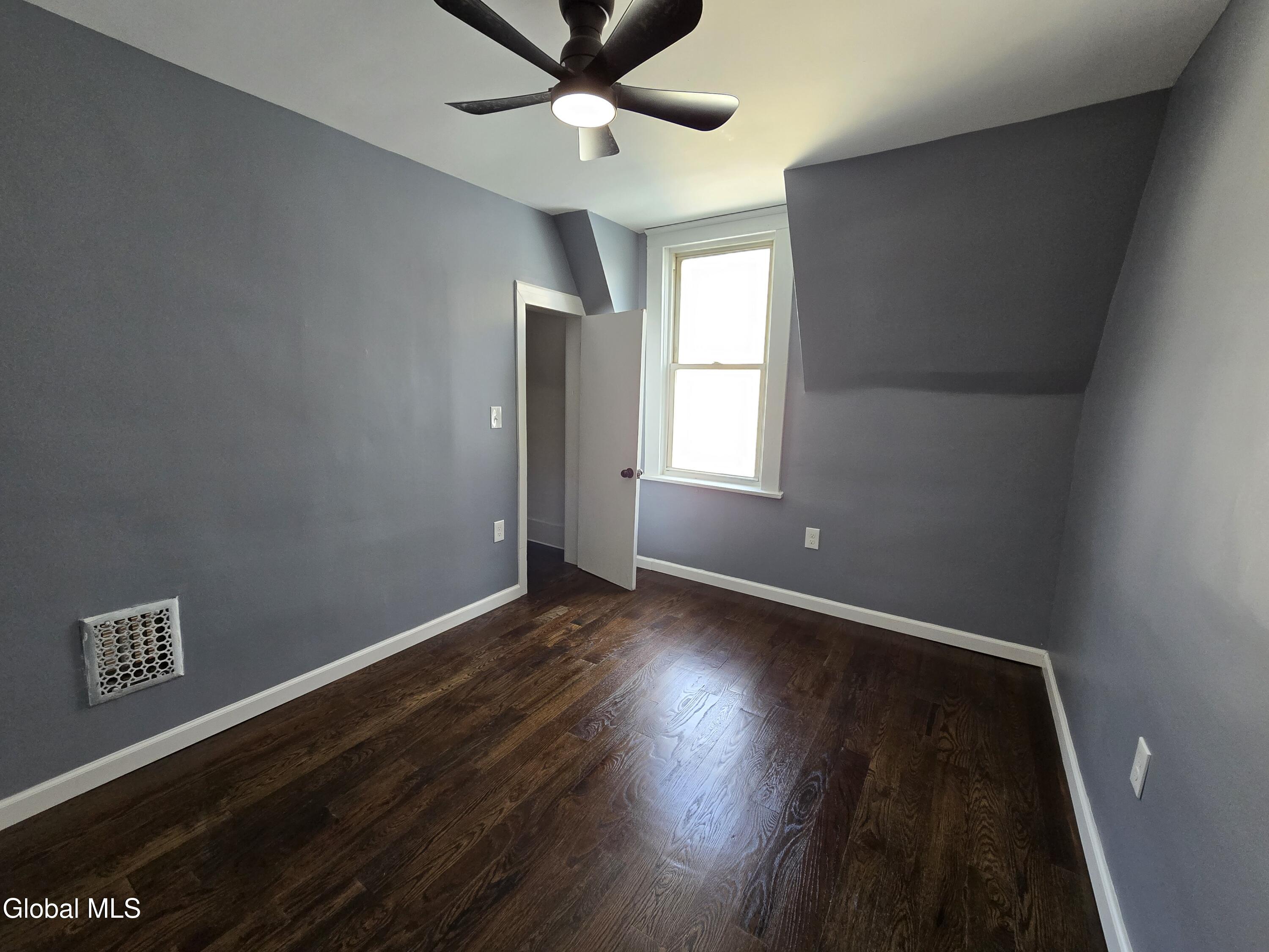 6 Elbert Street Schenectady, NY 12304 - Photo 16 of 22 20250922_173341