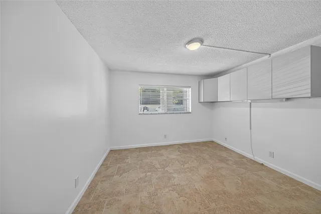 $299,000 | 1541 South Ocean Boulevard, Unit 111, Lauderdale-by-the-Sea, FL 33062