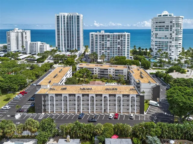 $299,000 | 1541 South Ocean Boulevard, Unit 111, Lauderdale-by-the-Sea, FL 33062