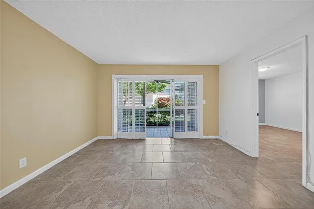 $299,000 | 1541 South Ocean Boulevard, Unit 111, Lauderdale-by-the-Sea, FL 33062