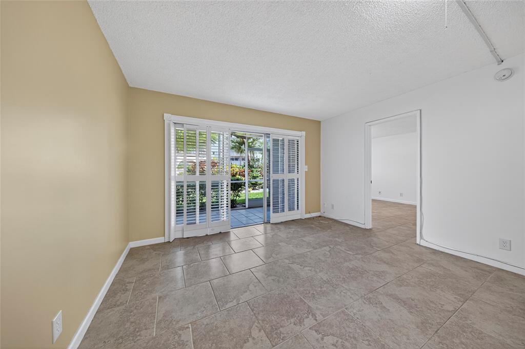1541 South Ocean Boulevard, Unit 111 Lauderdale-by-the-Sea, FL 33062 - Photo 5 of 35 Beautiful updated tile floors