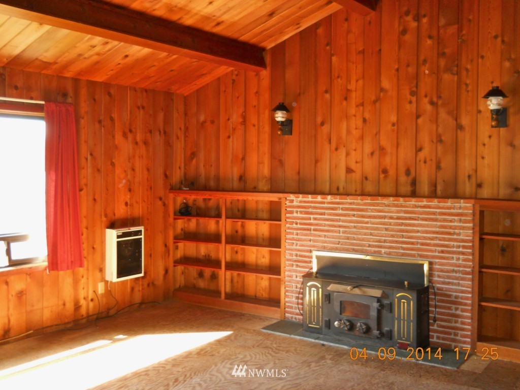 18862 Sulfur Springs Road Mount Vernon, WA 98274 - Photo 14 of 25 Gallery Image 14