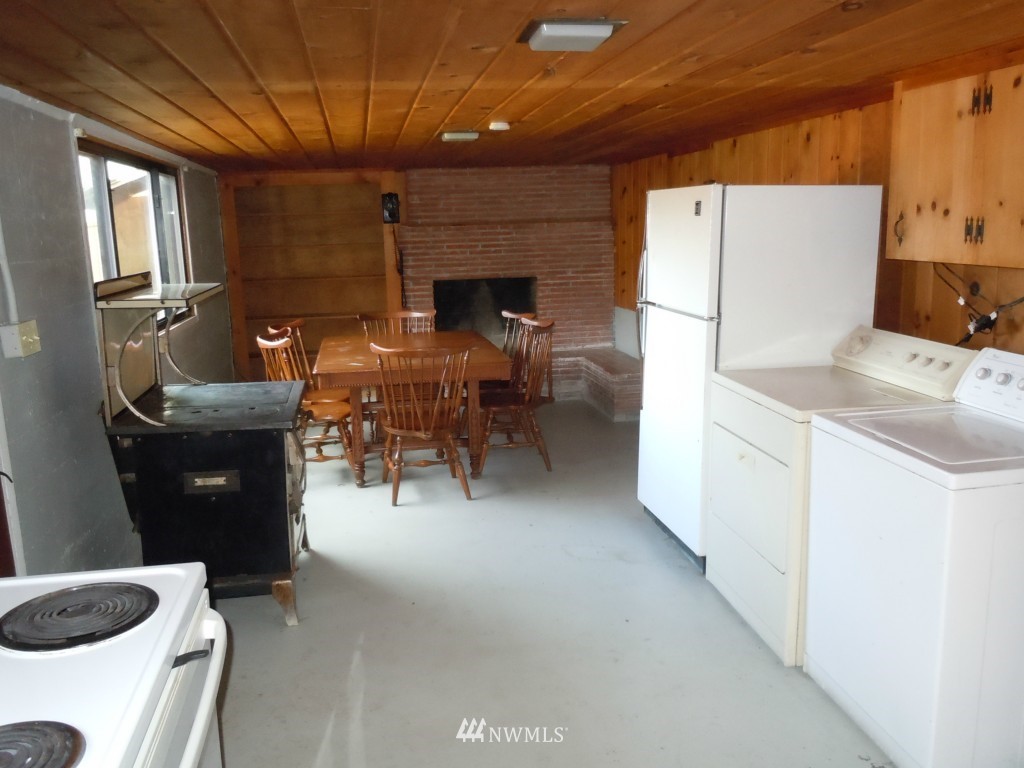 18862 Sulfur Springs Road Mount Vernon, WA 98274 - Photo 16 of 25 Gallery Image 16
