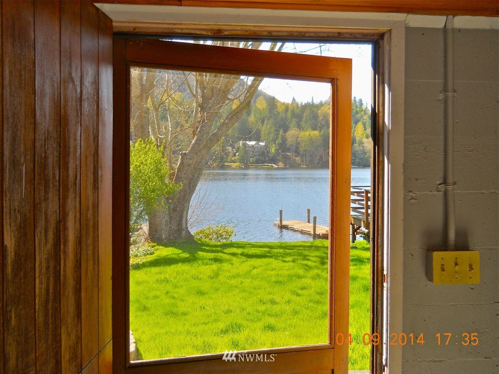 18862 Sulfur Springs Road Mount Vernon, WA 98274 - Photo 17 of 25 Gallery Image 17