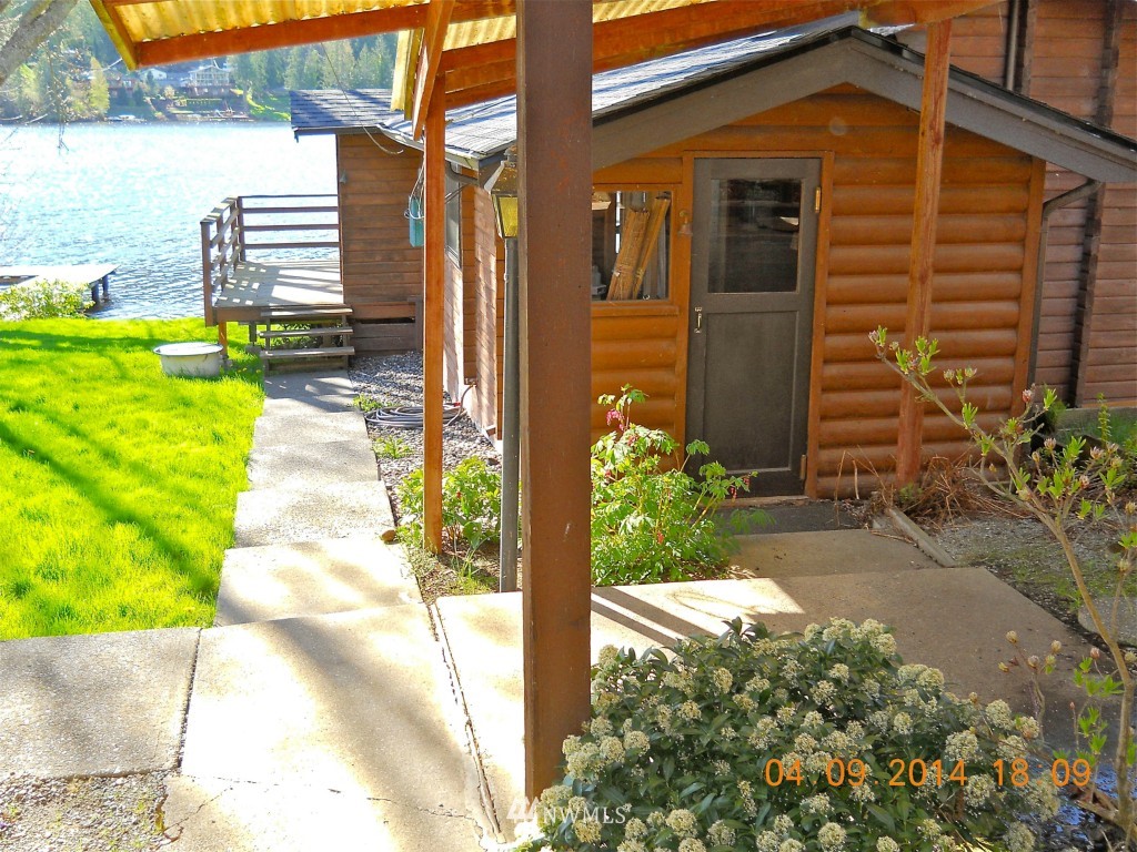 18862 Sulfur Springs Road Mount Vernon, WA 98274 - Photo 4 of 25 Gallery Image 4