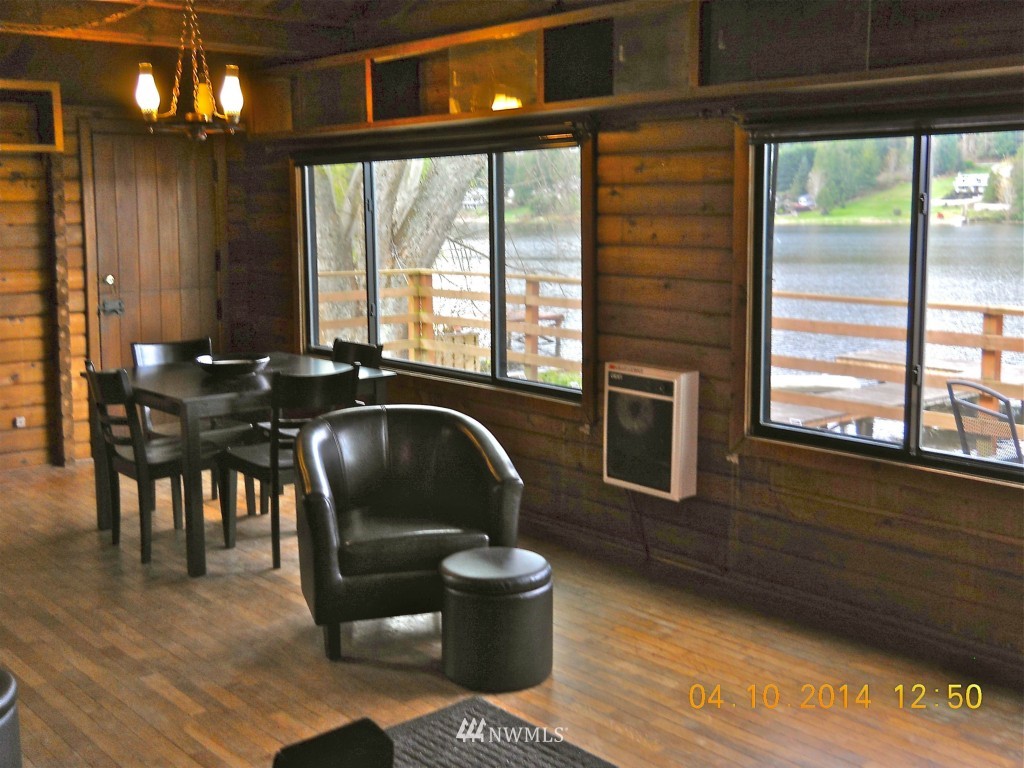 18862 Sulfur Springs Road Mount Vernon, WA 98274 - Photo 6 of 25 Gallery Image 6