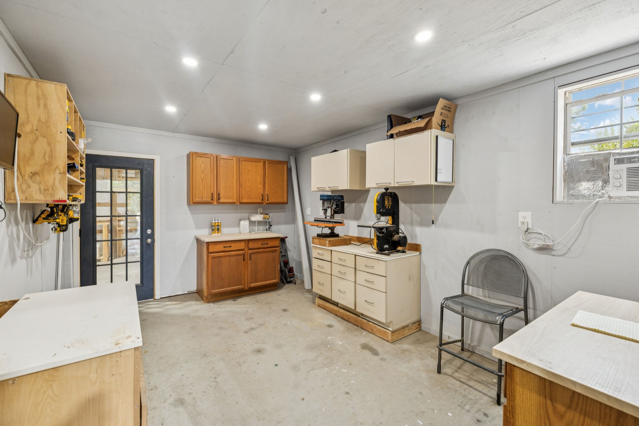 6683 East Benton Road Springfield, TN 37172 - Photo 55 of 64 a kitchen with sink cabinets and window