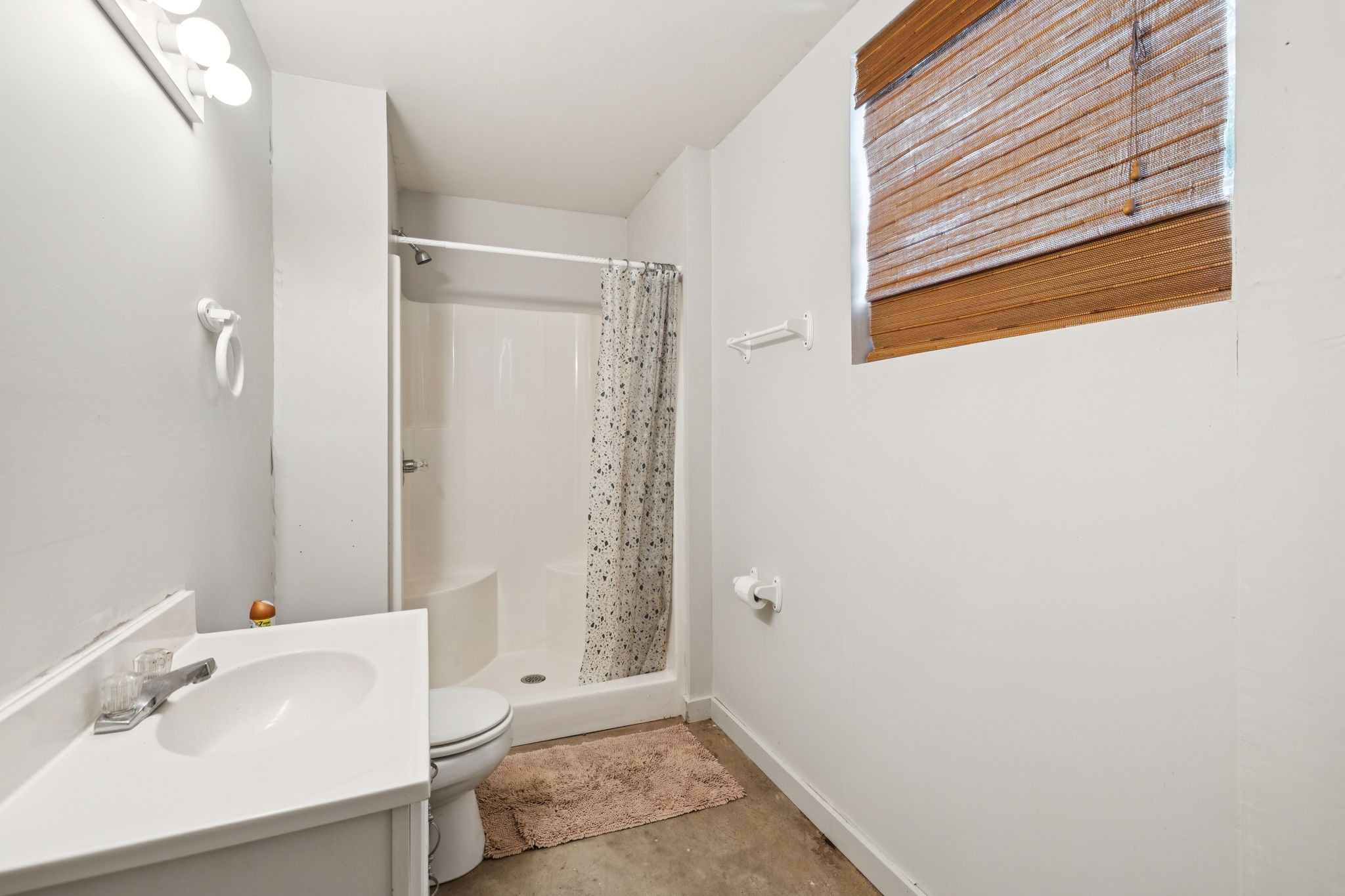 6683 East Benton Road Springfield, TN 37172 - Photo 56 of 64 a bathroom with a sink and a mirror