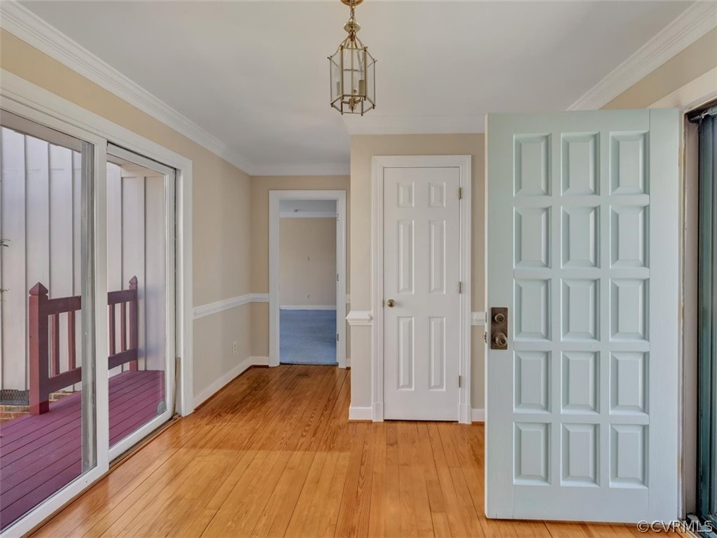 2921 West Brigstock Road Midlothian, VA 23113 - Photo 3 of 46