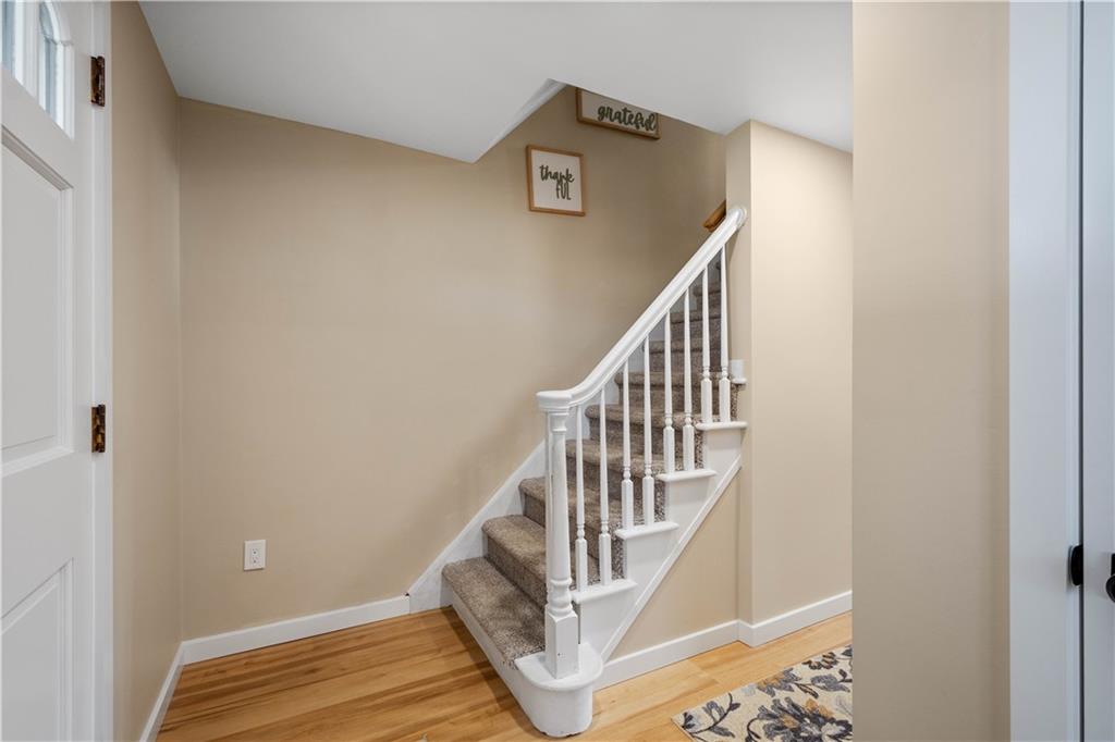 615 McGovern Road Houston, PA 15342 - Photo 6 of 38 Gallery Image 6