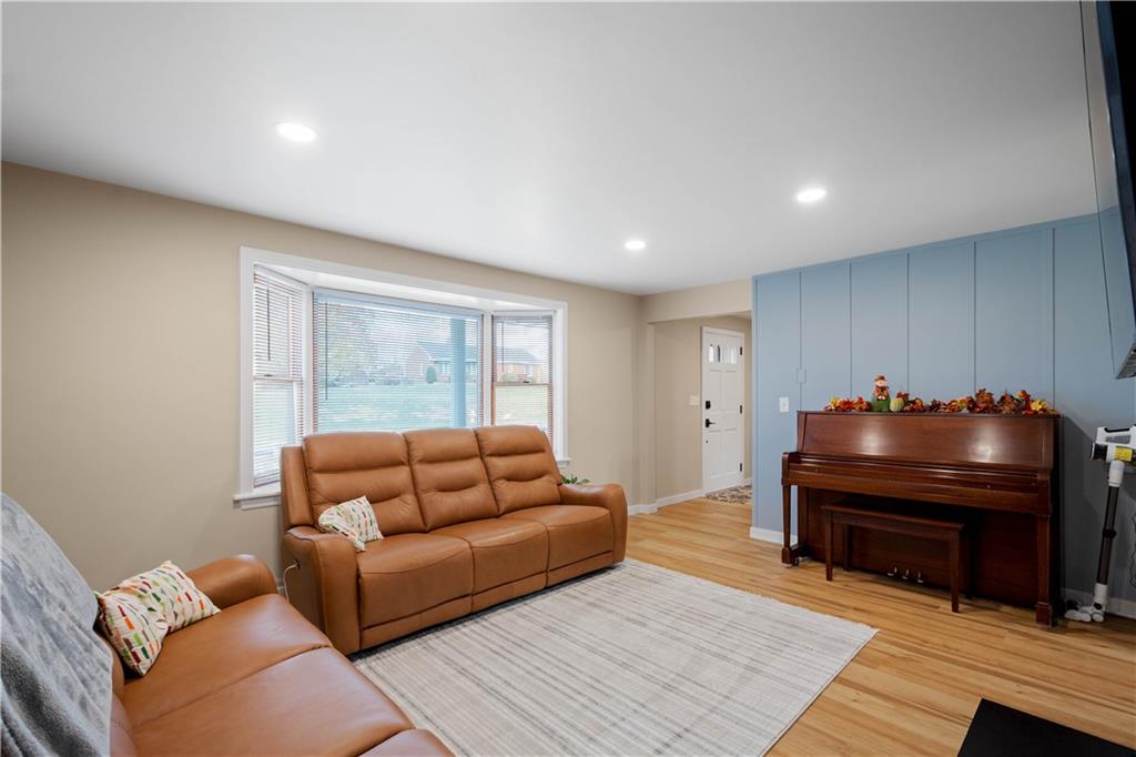 615 McGovern Road Houston, PA 15342 - Photo 9 of 38 Gallery Image 9