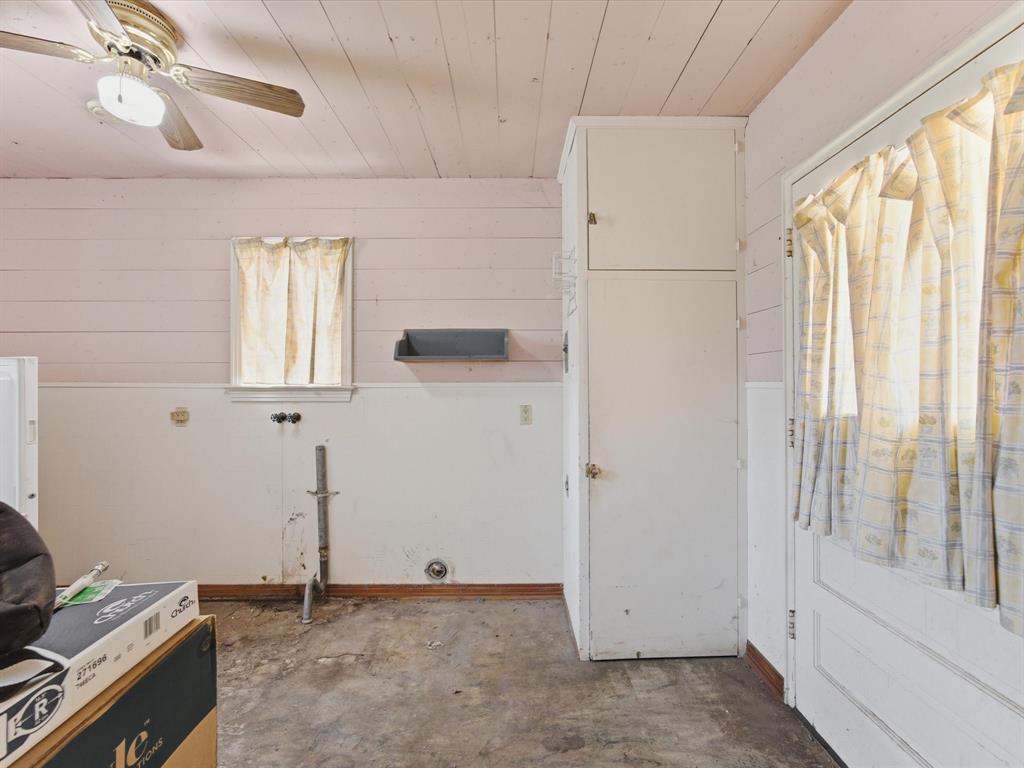 901 South College Avenue Decatur, TX 76234 - Photo 24 of 38