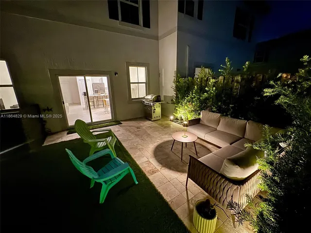 $609,000 | 11927 Northwest 46th Street, Coral Springs, FL 33076