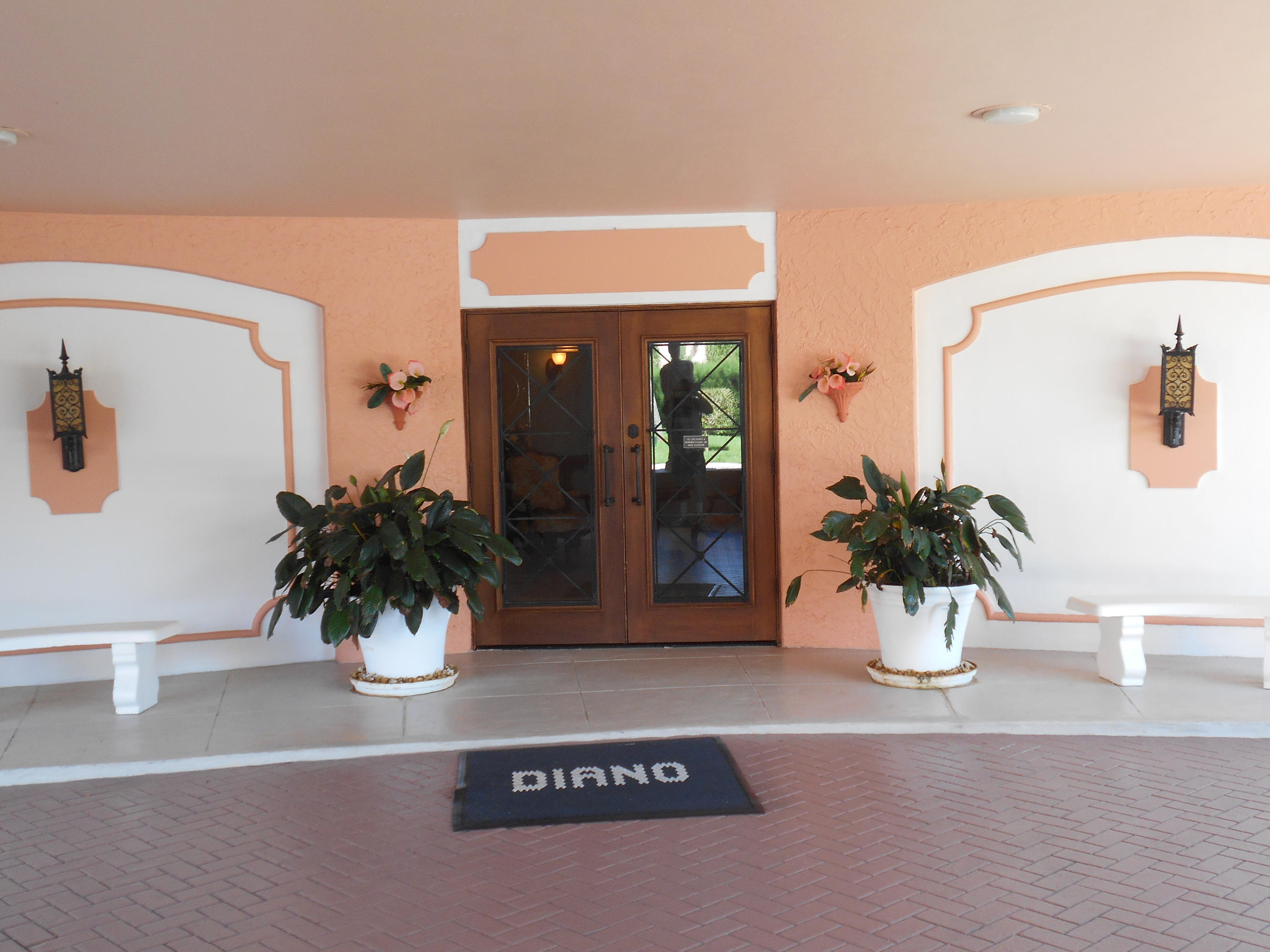 2871 North Ocean Boulevard, Unit D220 Boca Raton, FL 33431 - Photo 129 of 133 diano_lobby_Entry