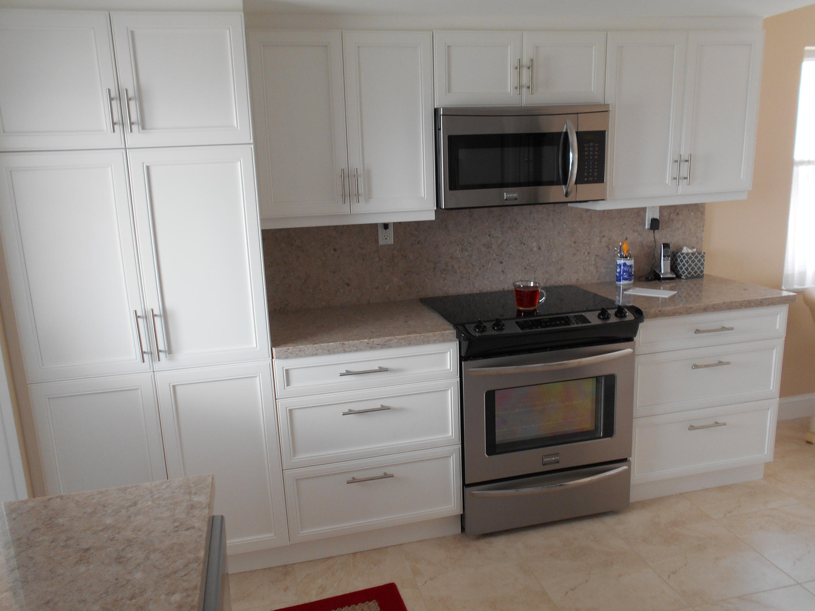 2871 North Ocean Boulevard, Unit D220 Boca Raton, FL 33431 - Photo 29 of 133 Brand New Kitchen 4