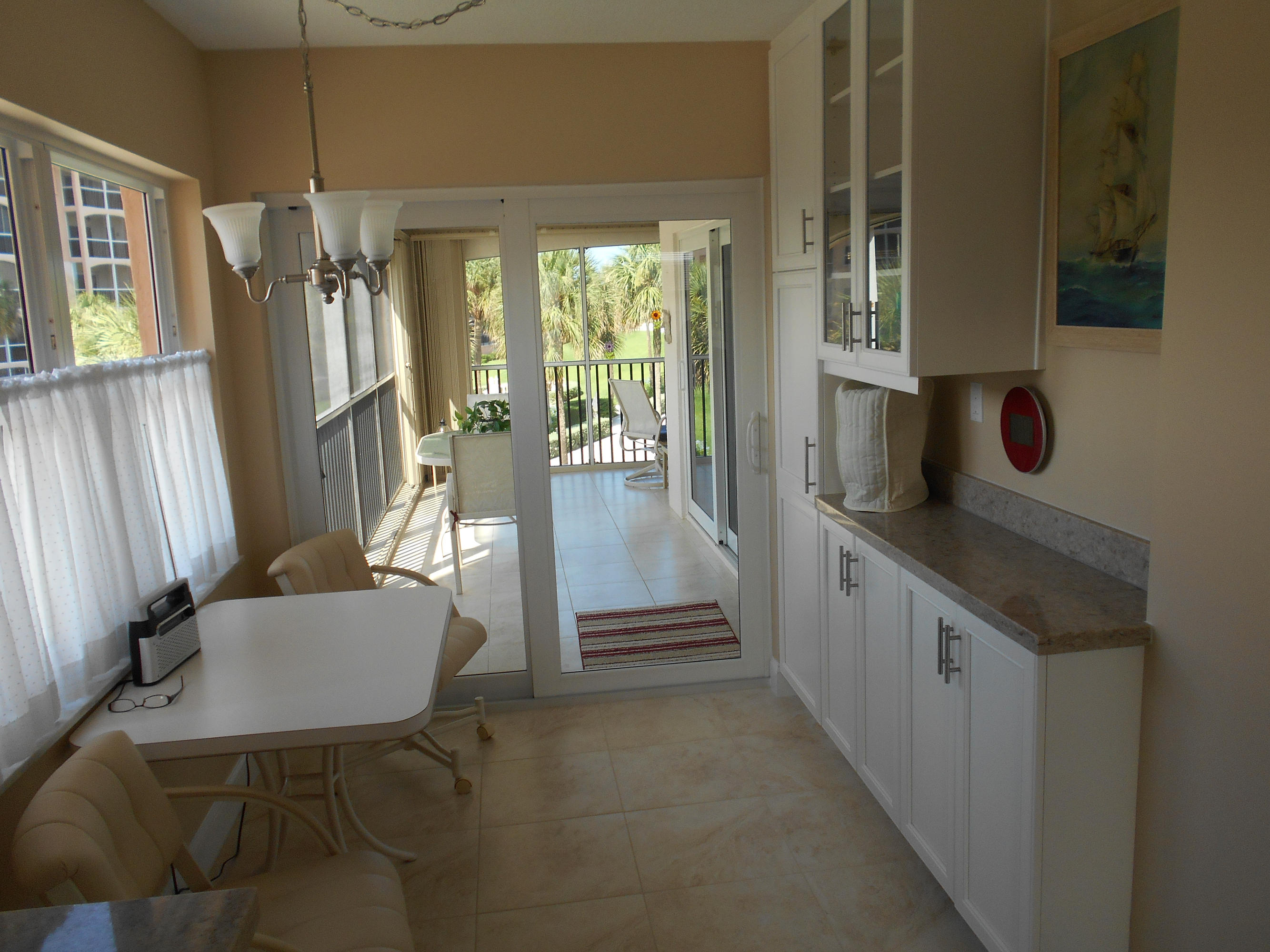 2871 North Ocean Boulevard, Unit D220 Boca Raton, FL 33431 - Photo 34 of 133 breakfast_area 2