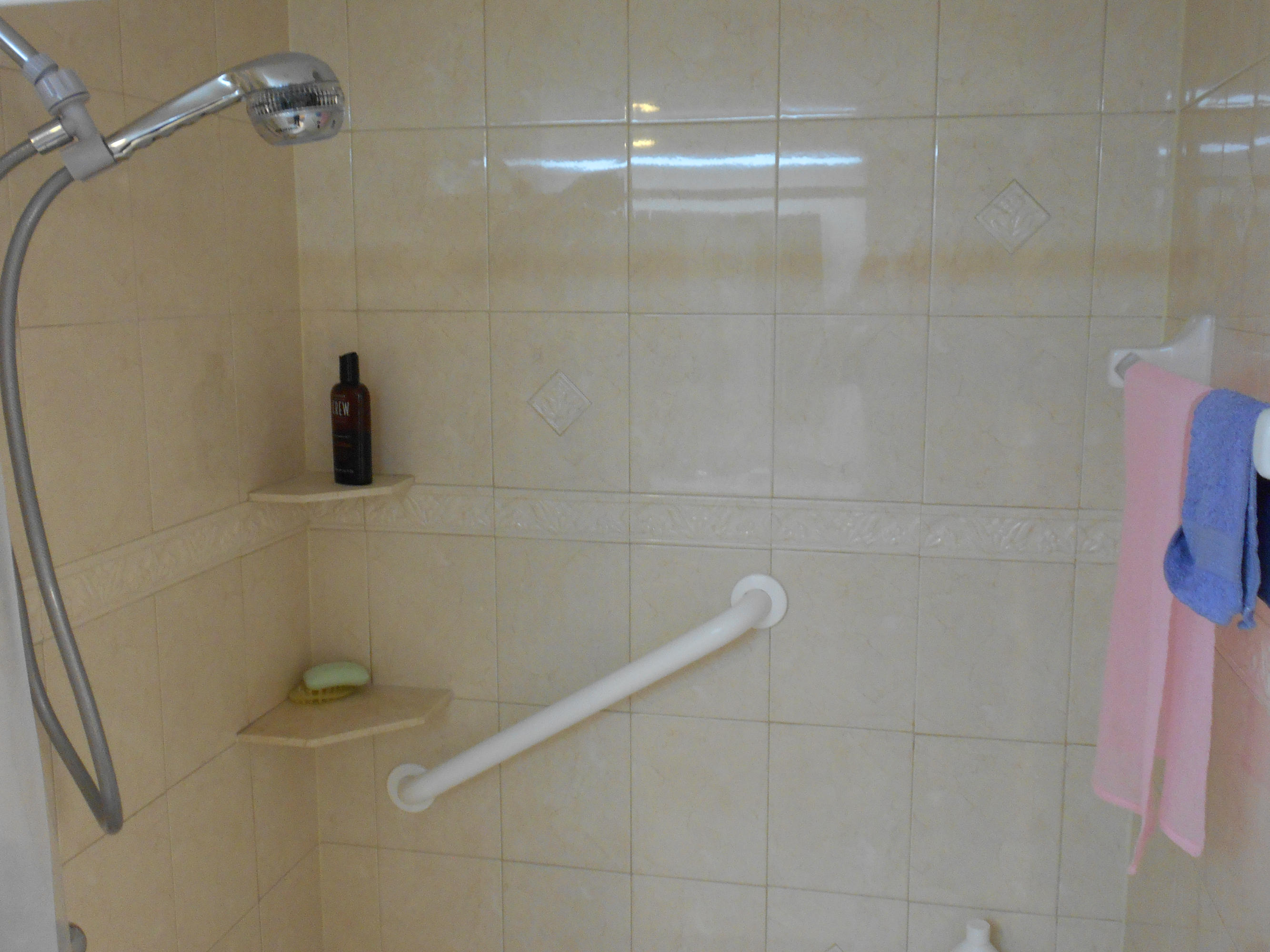 2871 North Ocean Boulevard, Unit D220 Boca Raton, FL 33431 - Photo 57 of 133 master_bath_12