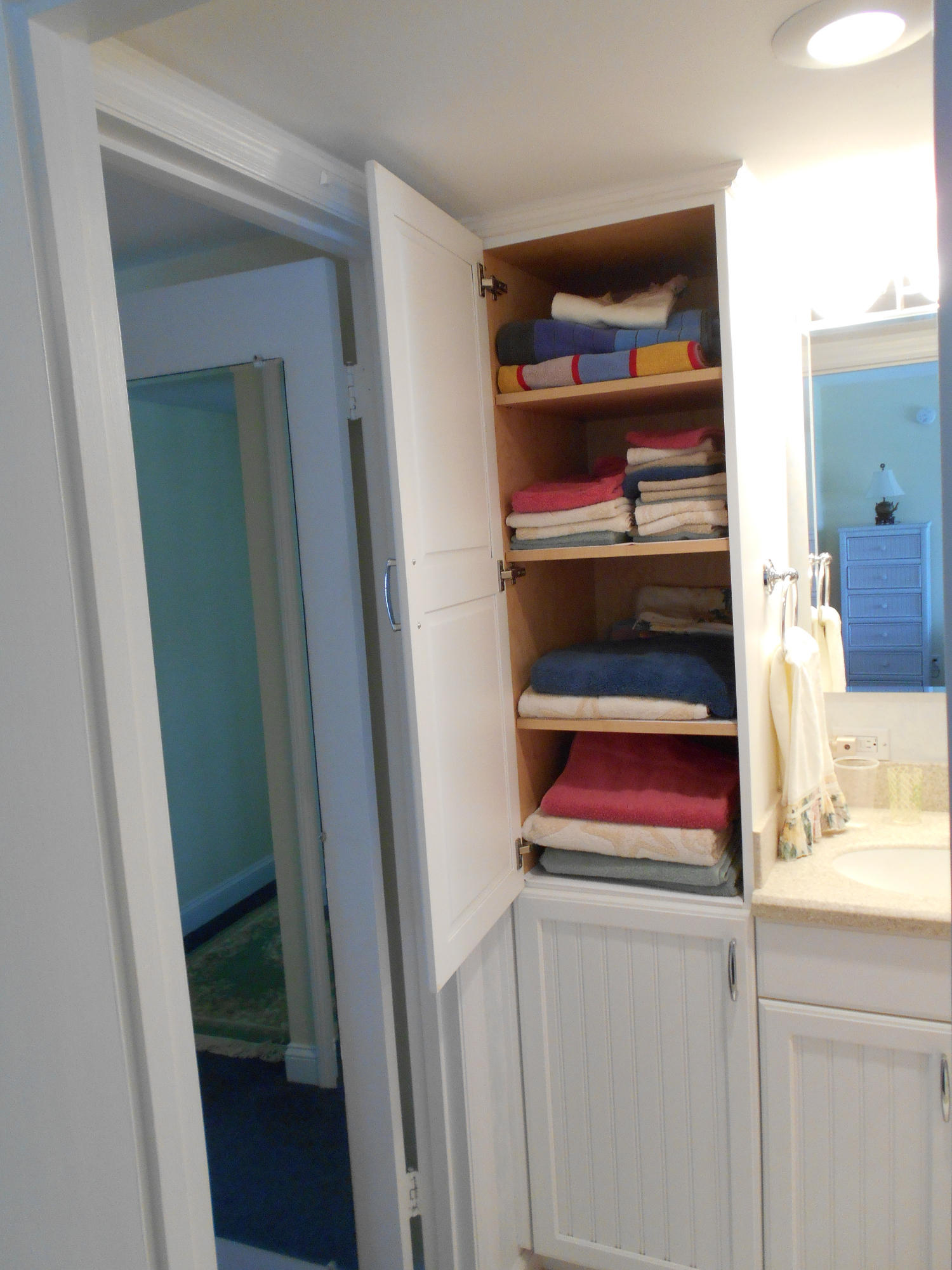2871 North Ocean Boulevard, Unit D220 Boca Raton, FL 33431 - Photo 68 of 133 Guests Bath 2