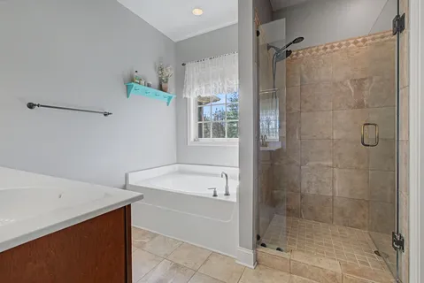 $725,000 | 405 Boulder Creek Court, Mount Juliet, TN 37122