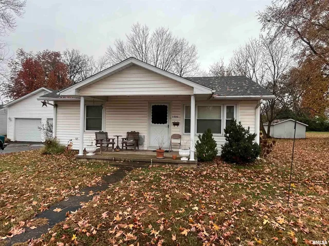 $79,900 | 1006 North Garfield Street, Marion, IL 62959