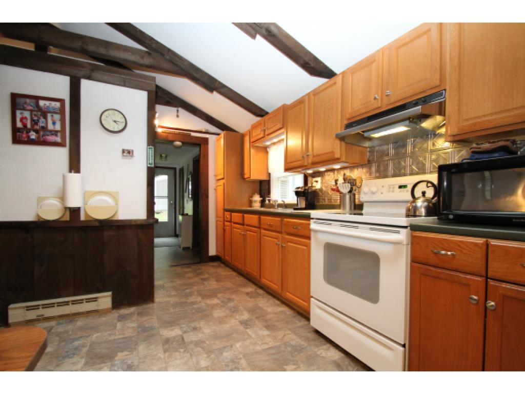 16 Woodlawn Road Raymond, NH 03077 - Photo 3 of 16 Gallery Image 3