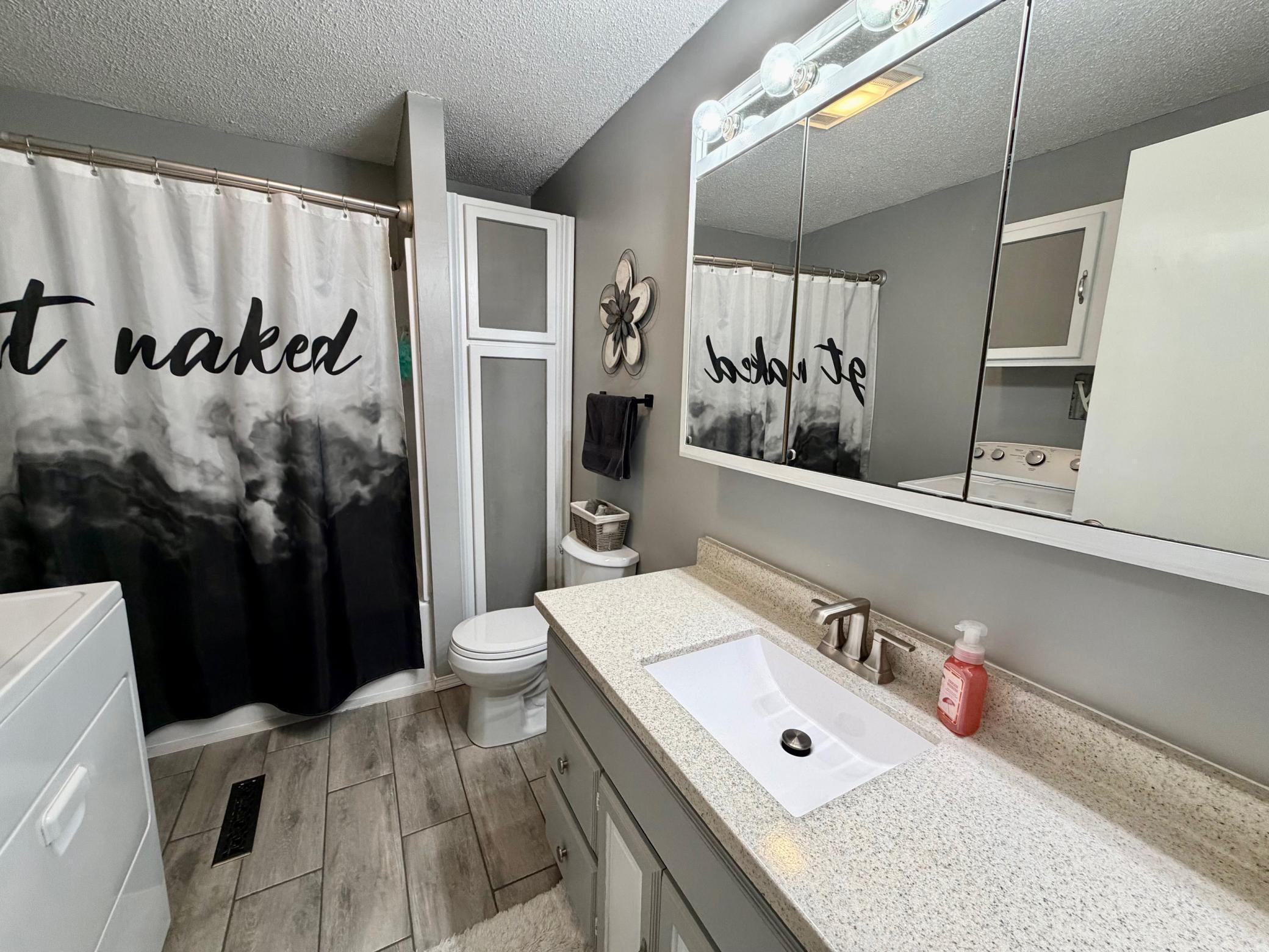 1015 3rd Street Northeast Roseau, MN 56751 - Photo 11 of 14