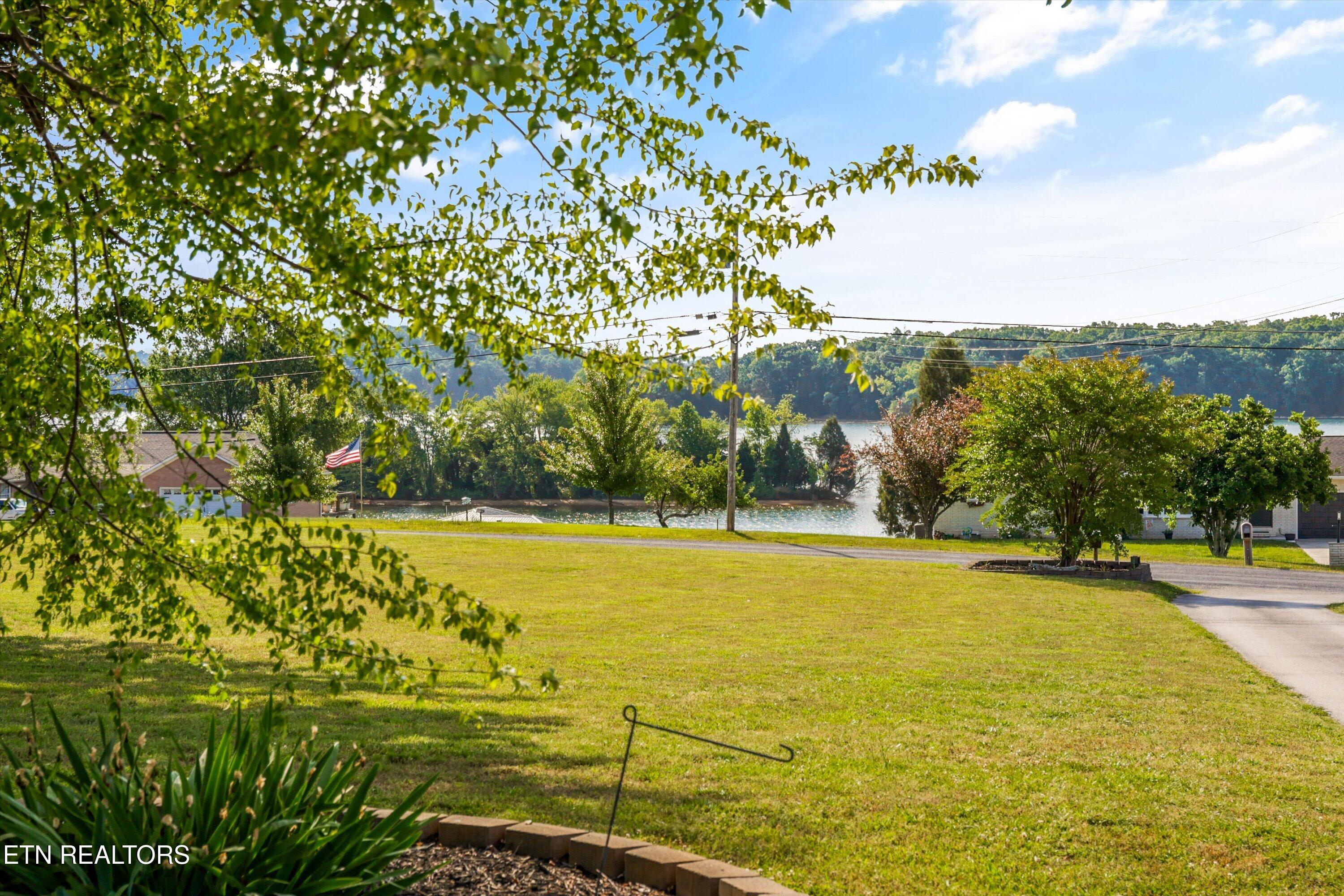 1167 Sable Road Spring City, TN 37381 - Photo 5 of 48 Lake Views