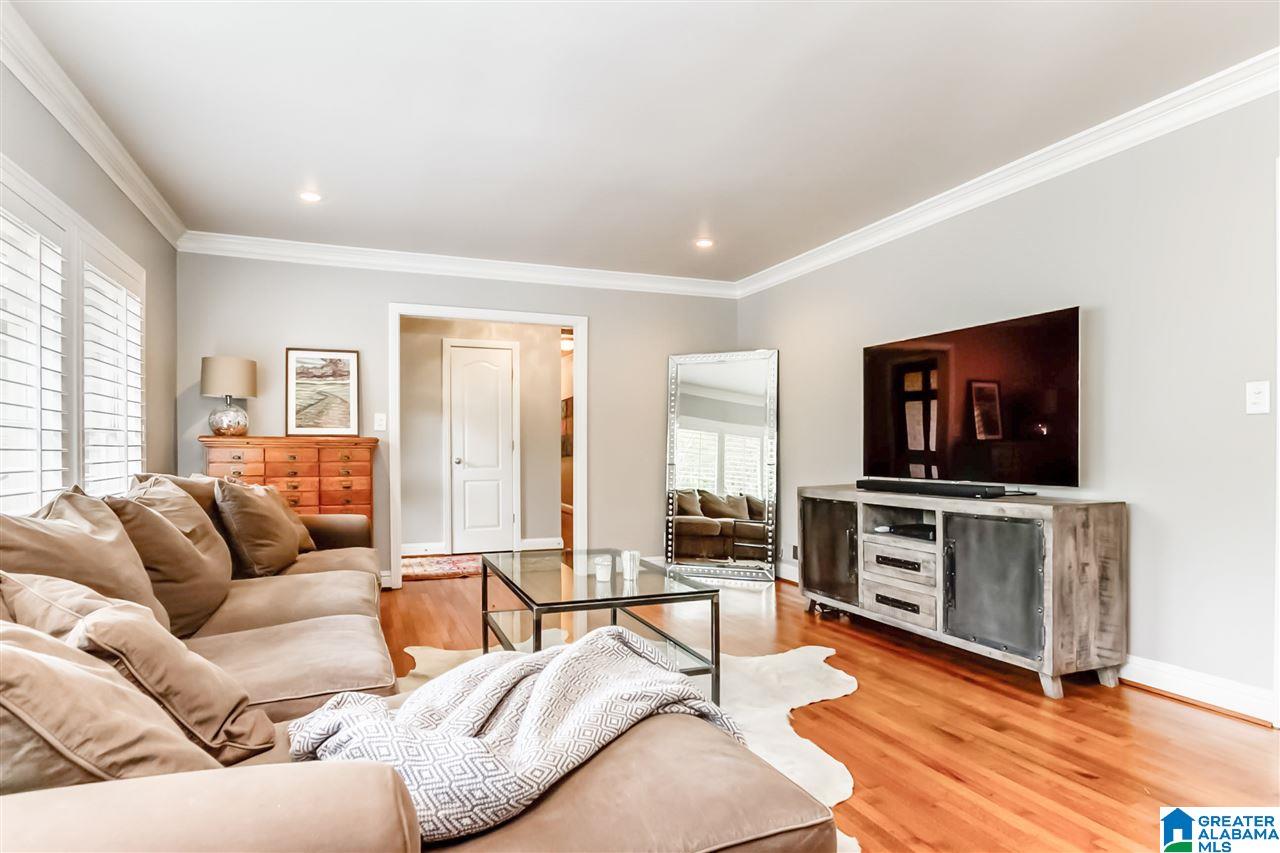 2445 Shades Crest Road Birmingham, AL 35216 - Photo 6 of 47