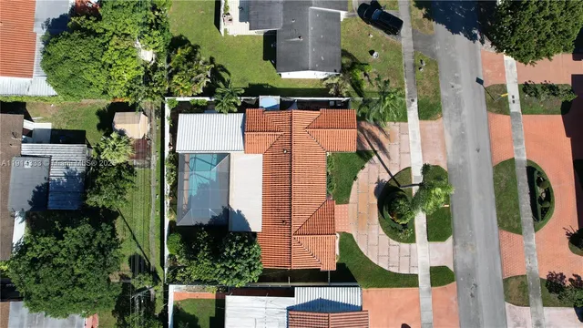 a view of a bathroom