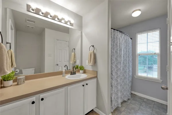 $275,000 | 21610 Falvel Misty Drive, Spring, TX 77388