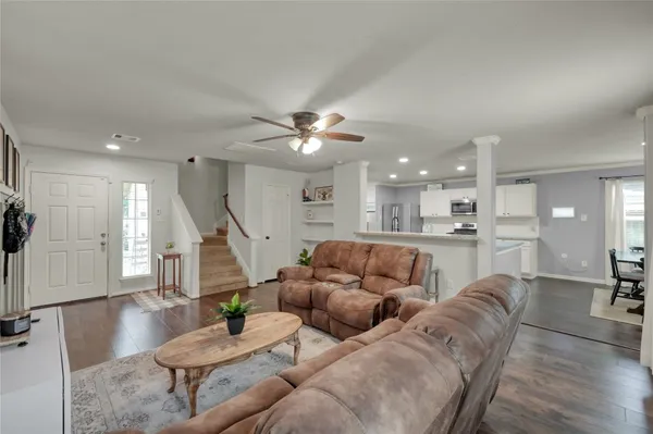 $275,000 | 21610 Falvel Misty Drive, Spring, TX 77388