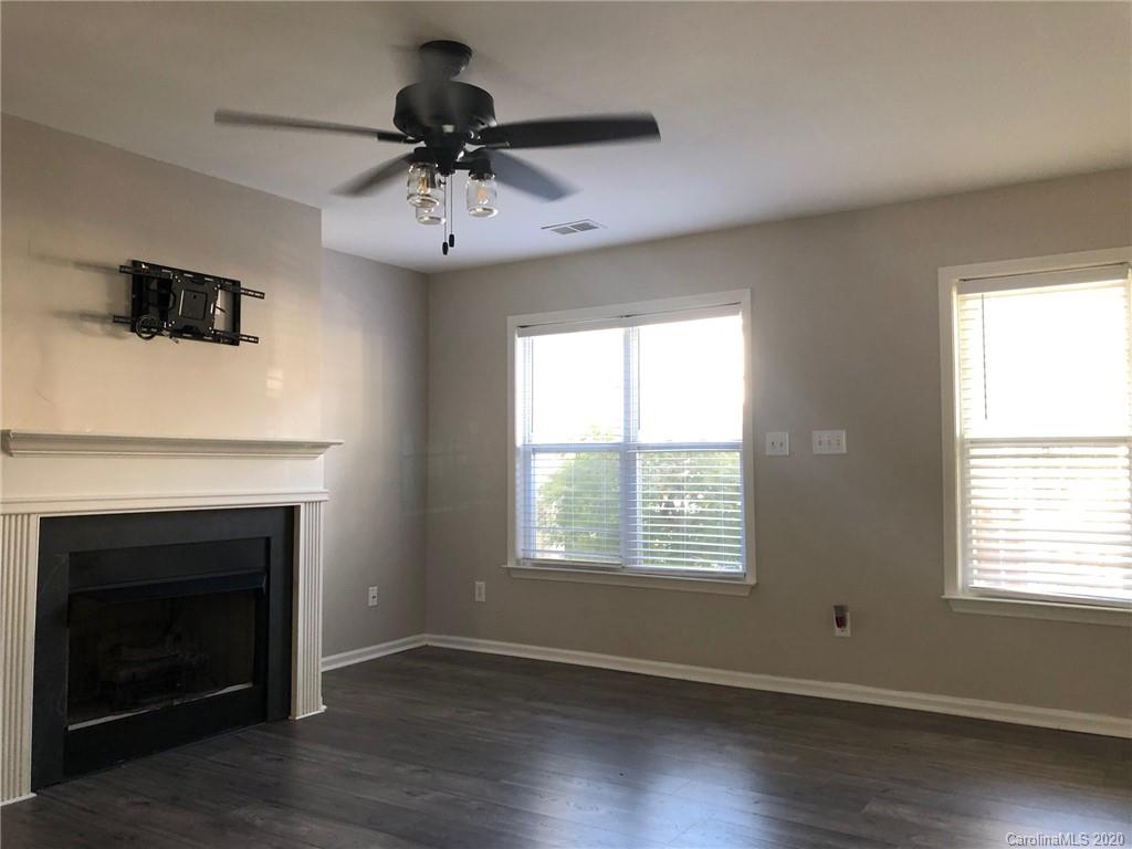 17345 Villanova Road Huntersville, NC 28078 - Photo 4 of 19 Gallery Image 4