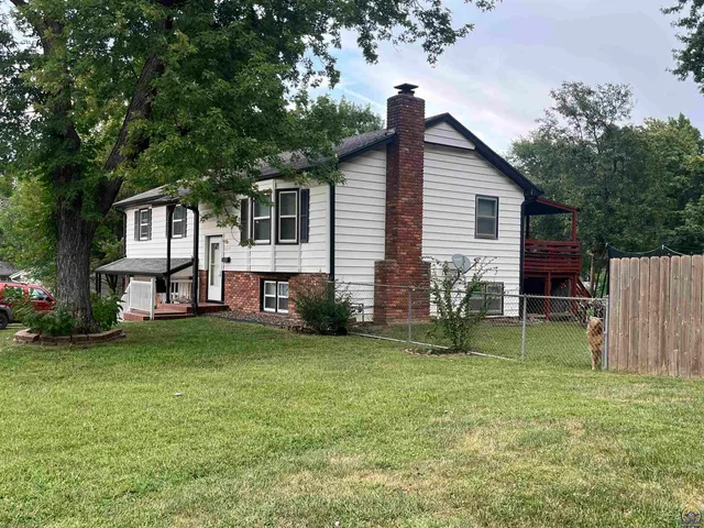 $329,000 | 7219 Reeder Street, Shawnee, KS 66203