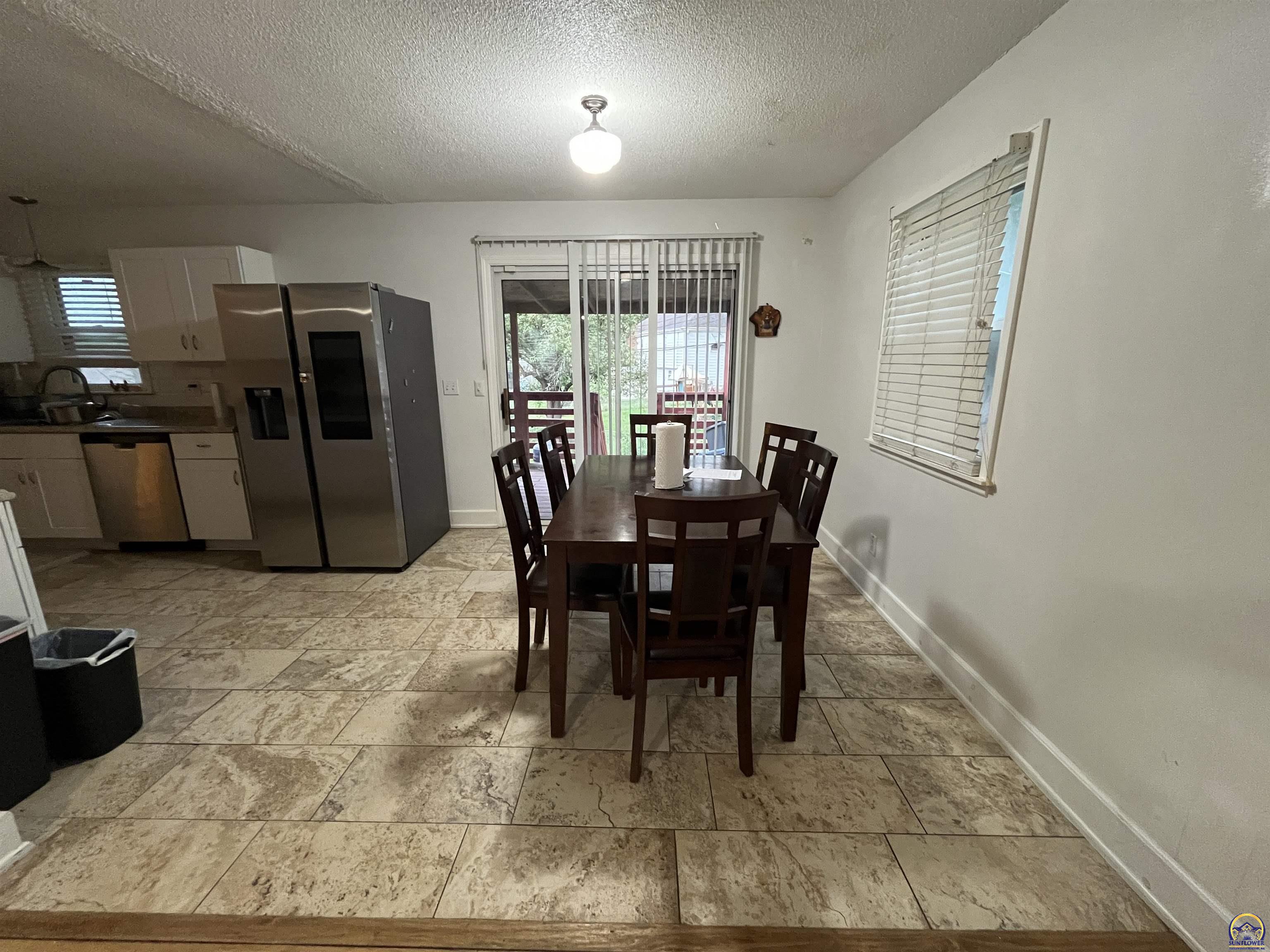 7219 Reeder Street Shawnee, KS 66203 - Photo 10 of 19