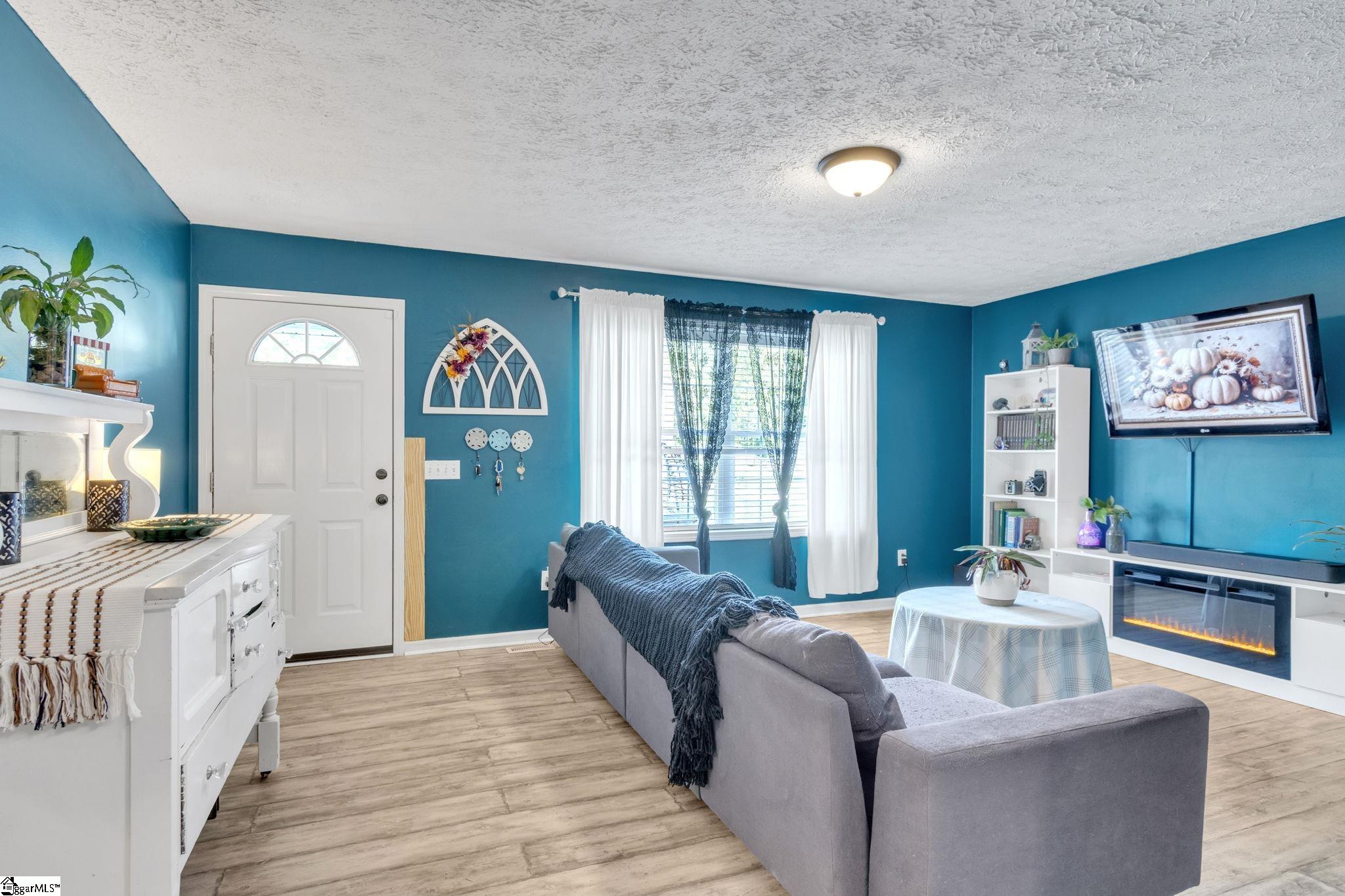 210 Old Timber Road Woodruff, SC 29388 - Photo 3 of 20 Gallery Image 3