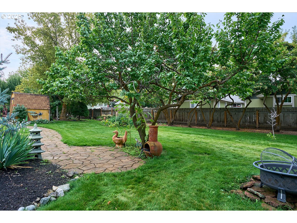 100 10th Street Joseph, OR 97846 - Photo 8 of 40