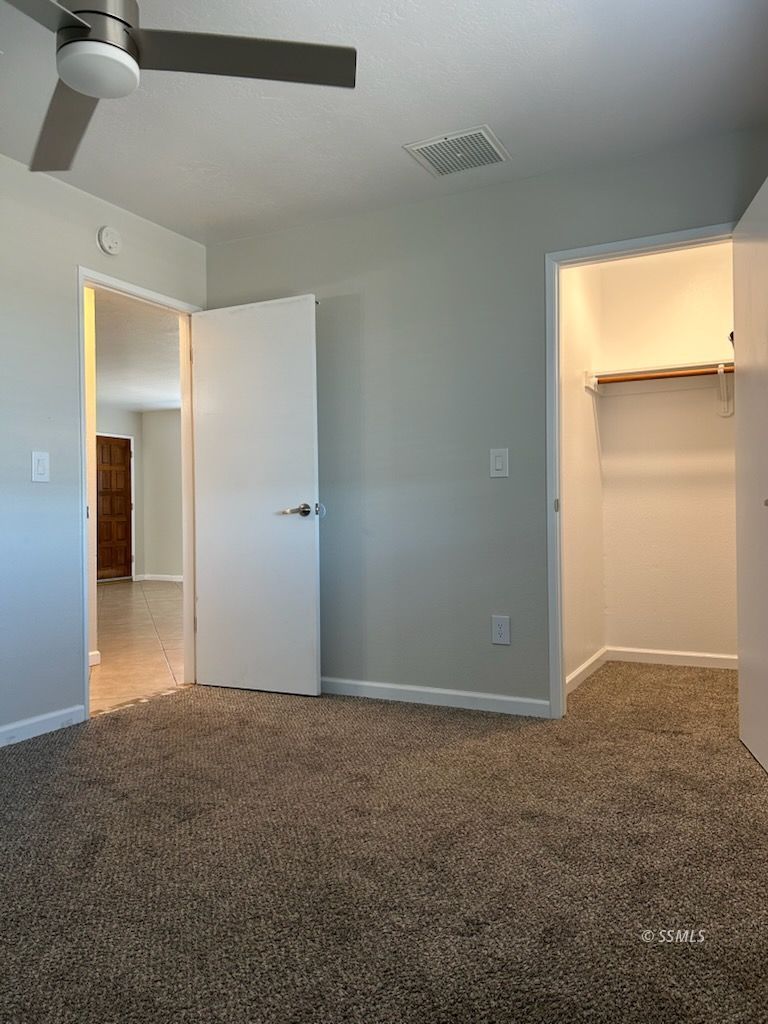 912 West Graaf Avenue Ridgecrest, CA 93555 - Photo 11 of 12