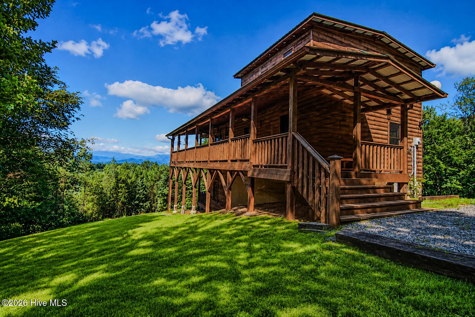 20 Locust Pointe Trail Murphy, NC 28906 - Photo 2 of 43 Gallery Image 2