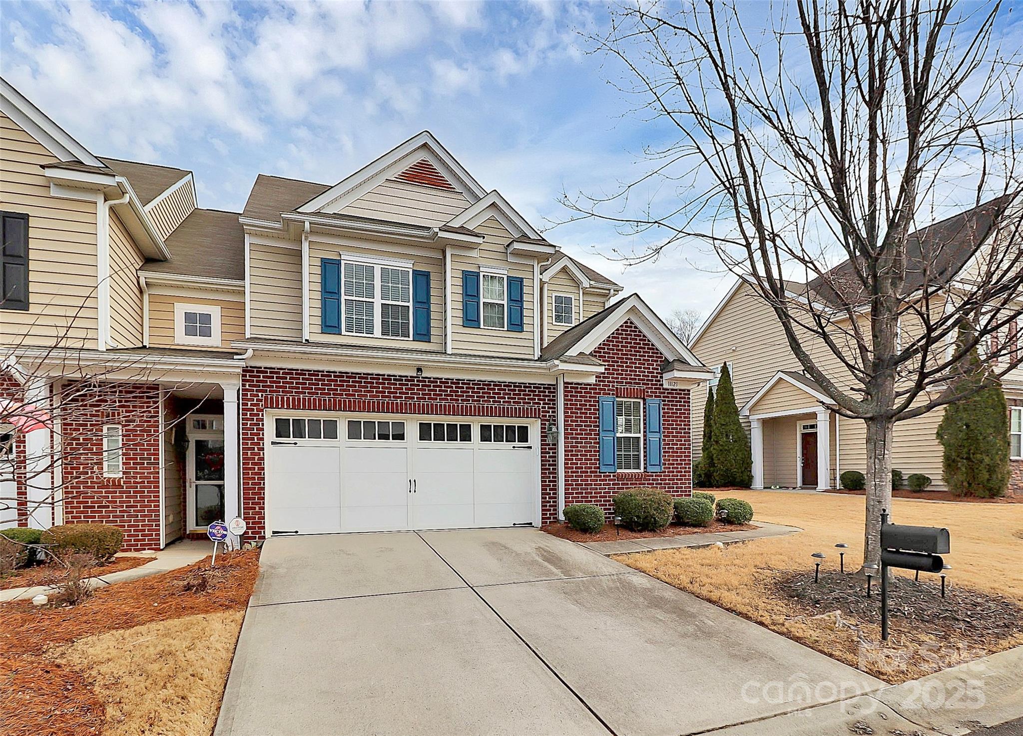 11121 Sandstone Road Charlotte, NC 28277 - Photo 2 of 40