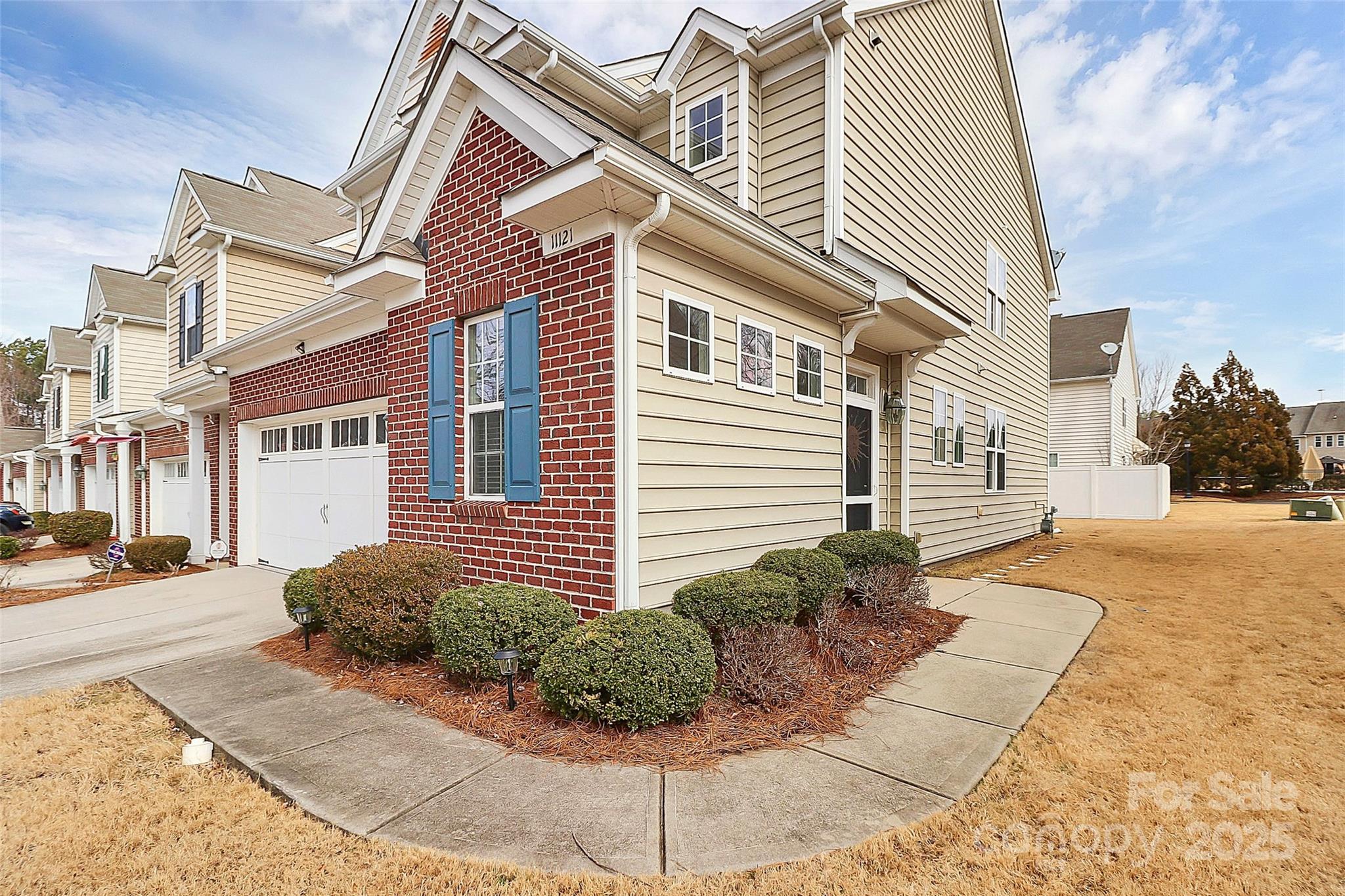 11121 Sandstone Road Charlotte, NC 28277 - Photo 5 of 40