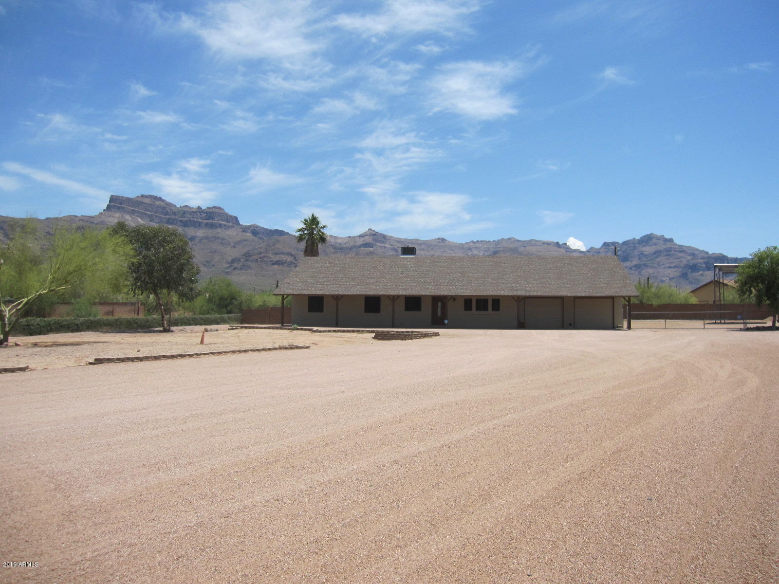 1825 South Geronimo Road Apache Junction, AZ 85119 - Photo 2 of 23 Geronimo 001
