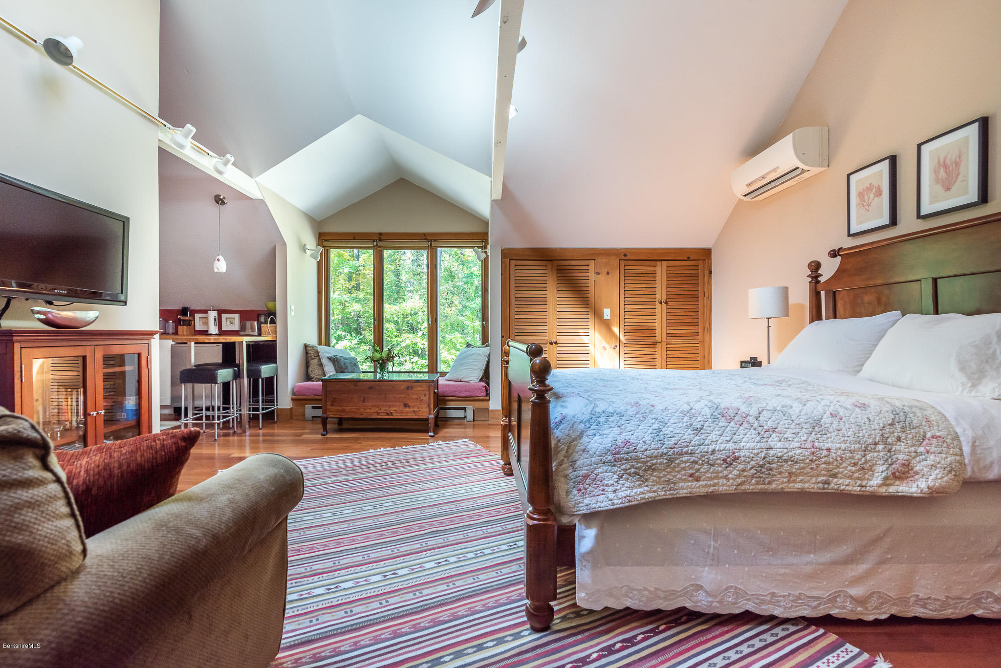 235 Long Pond Road Great Barrington, MA 01230 - Photo 37 of 43 Guest House - Living