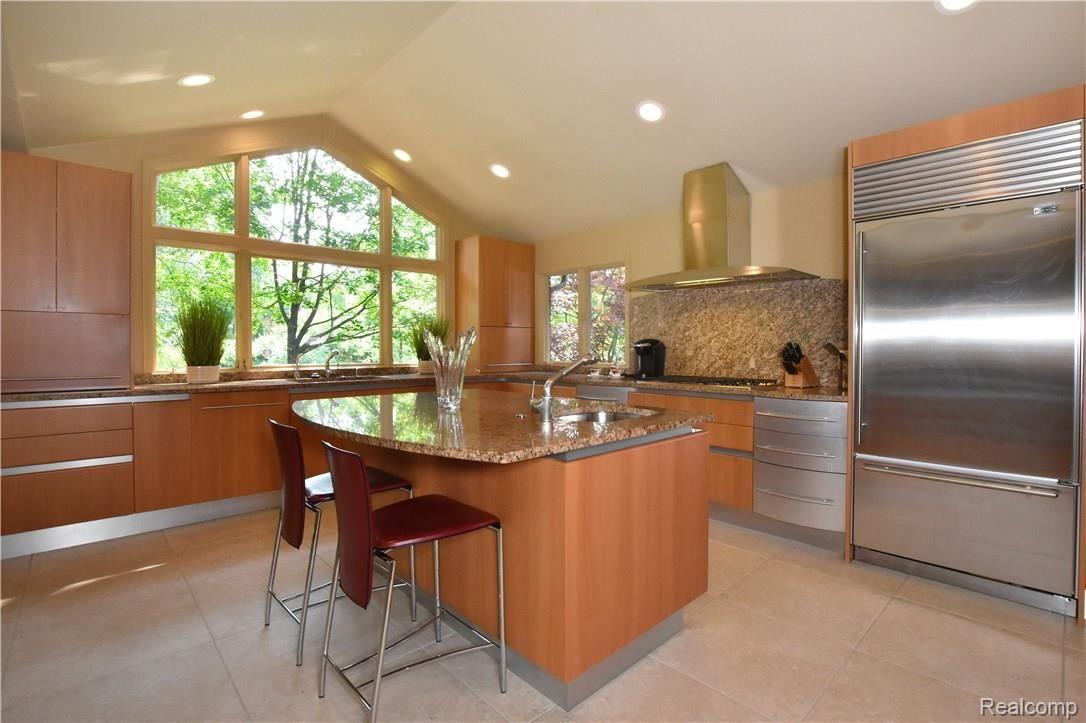 3973 Nearbrook Road Bloomfield Hills, MI 48302 - Photo 13 of 40 3973 Nearbrook_13.JPG