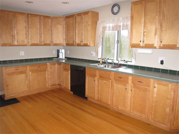 450 Dickinson Hill Road Russell, MA 01071 - Photo 15 of 23 Gallery Image 15