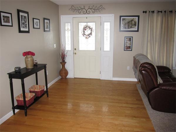450 Dickinson Hill Road Russell, MA 01071 - Photo 8 of 23 Gallery Image 8
