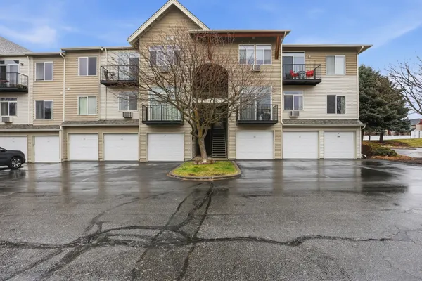 $325,000 | 22855 East Country Vista Drive, Unit 399, Liberty Lake, WA 99019