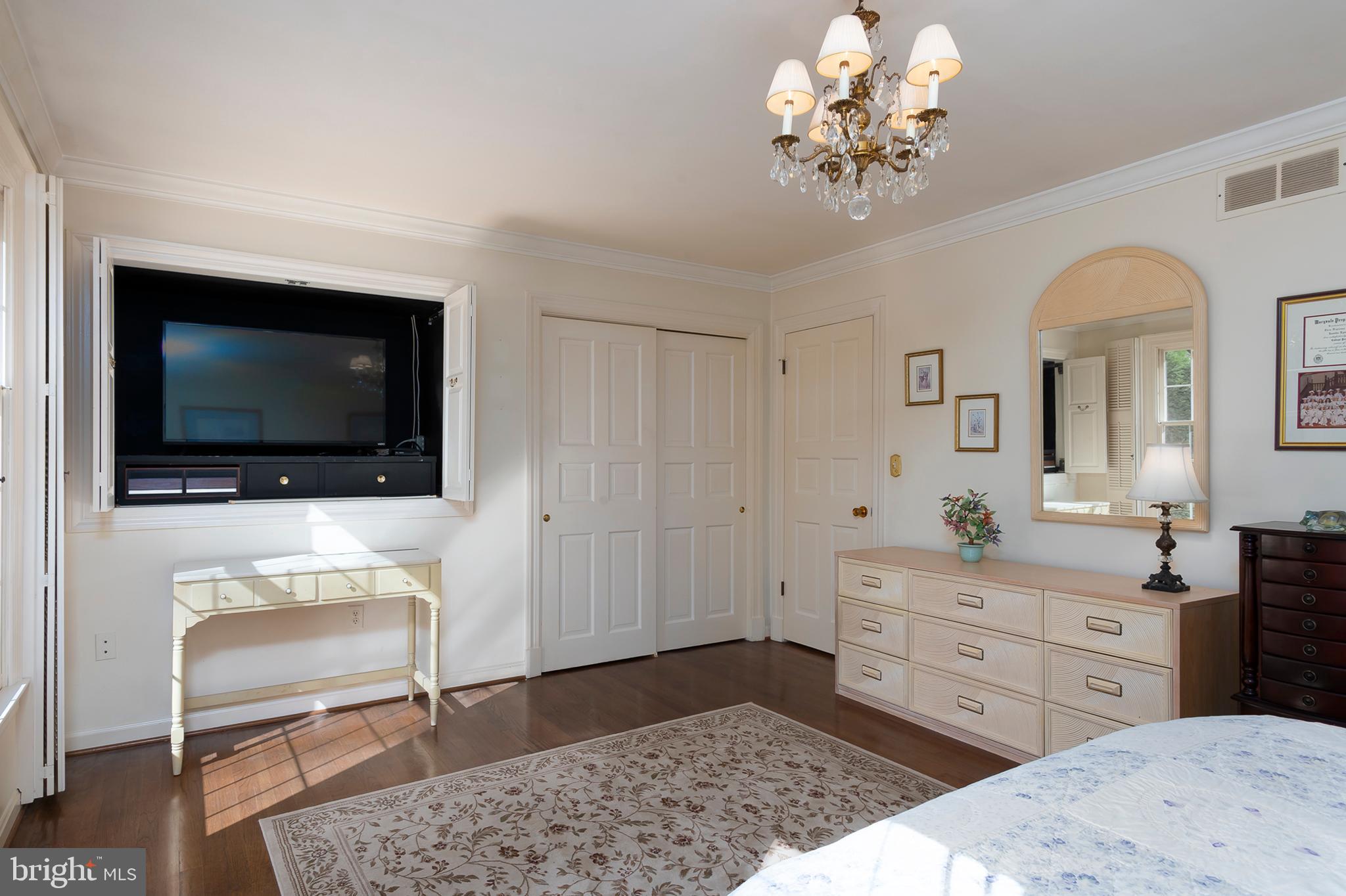 312 East Ridgely Road Lutherville-Timonium, MD 21093 - Photo 46 of 71 Bedroom 2 (alt view)
